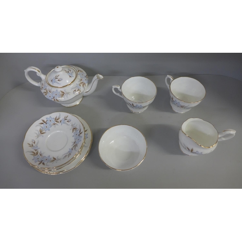 773 - A Royal Standard Dawn pattern tea for two tea set