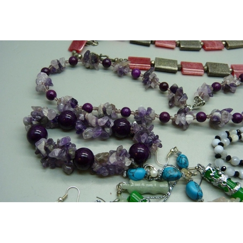 858 - Gemstone jewellery including necklaces, bracelets, earrings, etc.