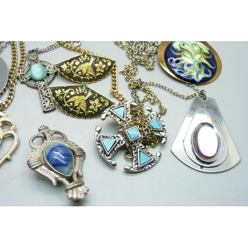 876 - Jewellery including Celtic, Toledo and 1960's pendant