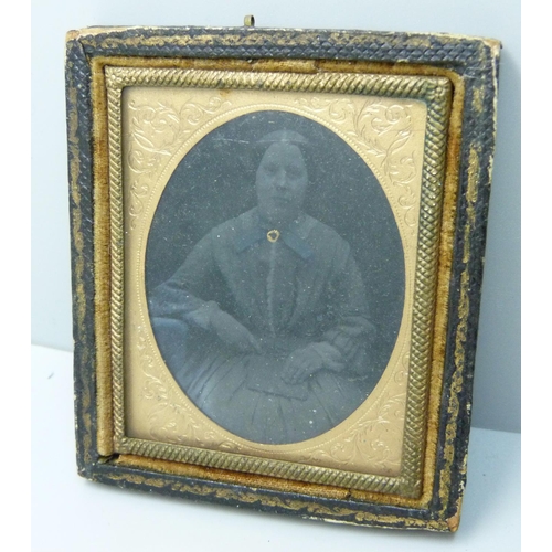 884 - A Victorian Daguerreotype framed photograph