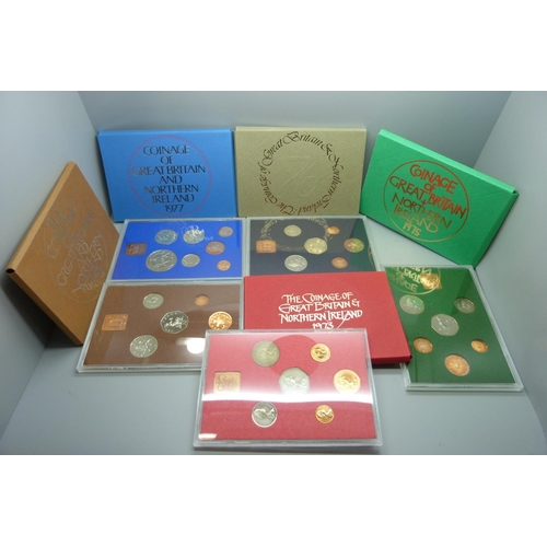 887 - Five coin sets, 1973-1977