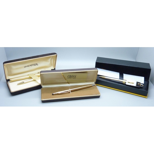 961 - A Sheaffer ink pen with 14k gold nib and ballpoint pen set, boxed and two Cross ballpoint pens, both... 