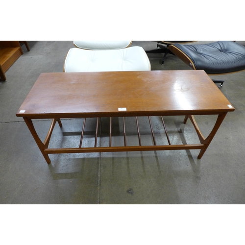 40 - A teak coffee table