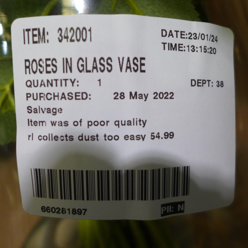 3026 - Artificial Roses In Glass Vase (285-68) * This lot is subject to VAT