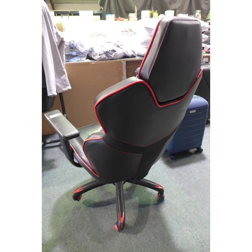 3030 - Ture Innovation 3D Insight Gaming Chair - Damaged Base (285-60) * This lot is subject to VAT