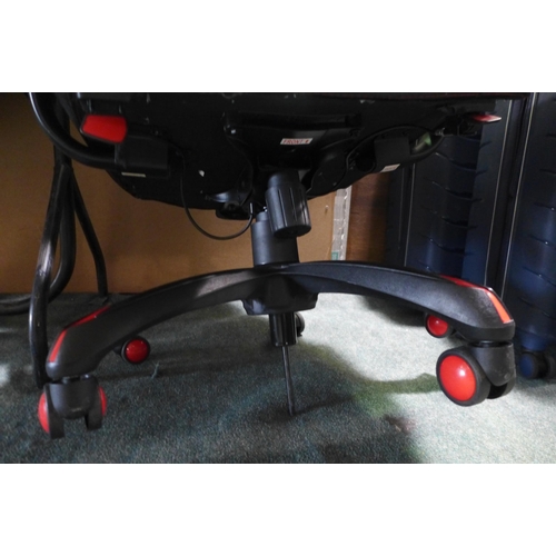 3030 - Ture Innovation 3D Insight Gaming Chair - Damaged Base (285-60) * This lot is subject to VAT