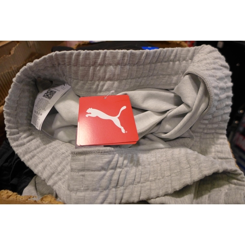 3053 - Box of men's sportswear - brands including Puma, Under Armour, Adidas, various sizes, styles, etc. *... 