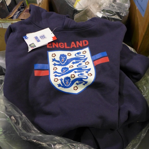 3065 - Bag of England branded sportswear - mixed sizes, styles, etc. * this lot is subject to VAT