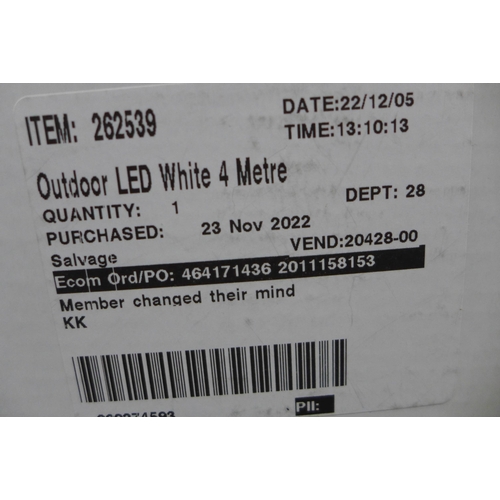 3181 - LED Warm White Icicle Bulbs (283-100) * This lot is subject to VAT