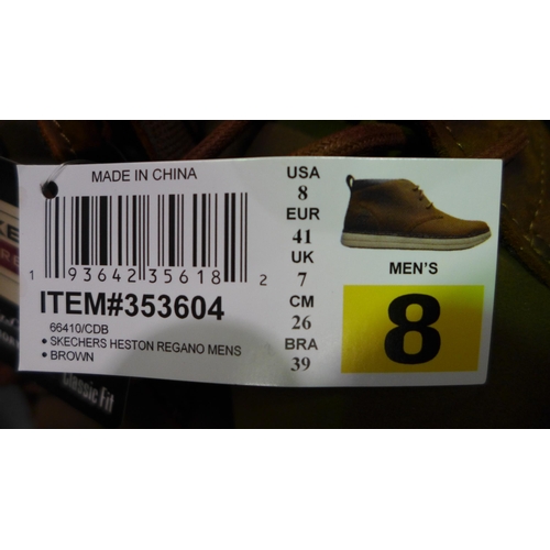 3275 - Pair of men's brown Skechers boots UK size 7 * this lot is subject to VAT