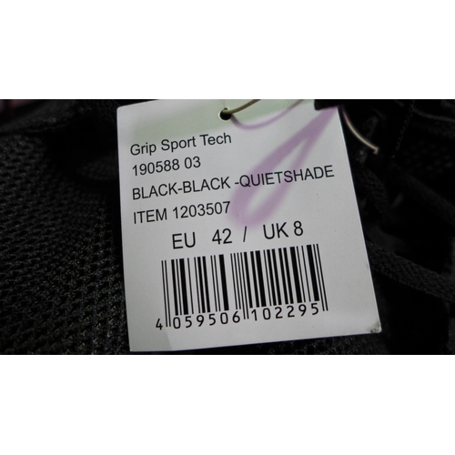 3278 - Pair of men's black Puma golf trainers UK size 8 * this lot is subject to VAT