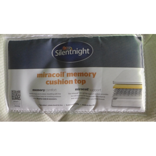 3294 - Silentnight Ecofusion 800 pocket 120cm mattress (285-803)  * This lot is subject to vat