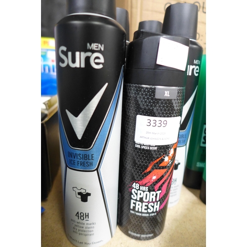 3339 - 4 x 250ml bottles of Sure Men and 1 x 200ml of Lynx deodorant * this lot is subject to VAT