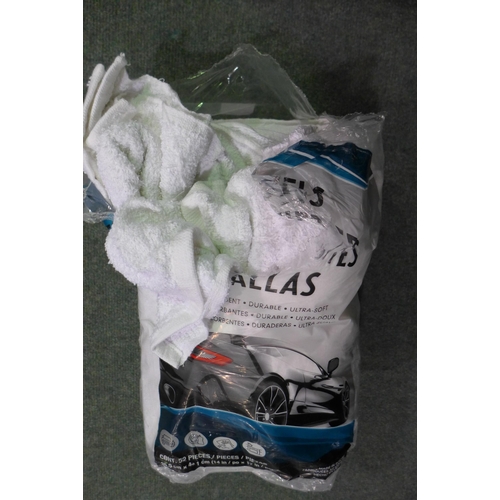 3364 - Unitex Terry Towels (283-438) * This lot is subject to VAT