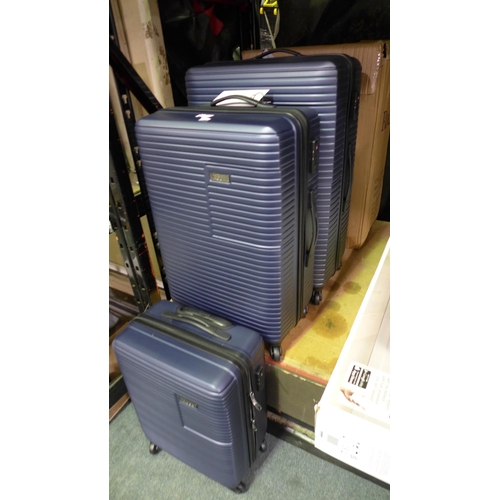 3381 - Rock Pacific 3 Piece Luggage Set  (283-432) * This lot is subject to VAT