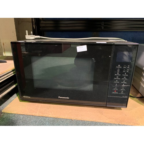 3021 - Panasonic Combi Microwave (model:- NN-CT56JB), original RRP £164.99 + VAT    (283-475) * This lot is... 