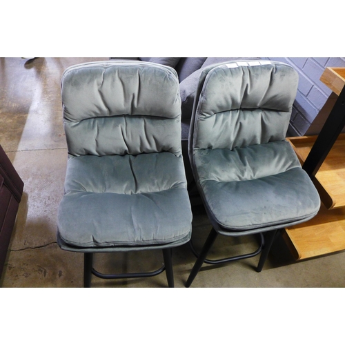 1394 - A Pair of Enderson light grey plush velvet bar stools