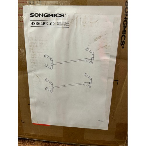 2059 - Songmics double pack of tubular steel clothes rails in black - unused
