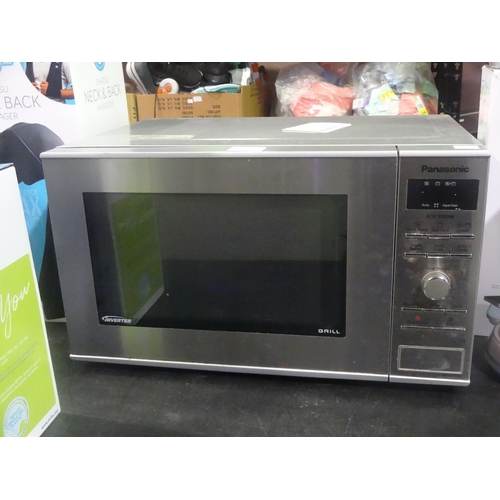 3272 - Panasonic Grill Microwave (model:- NN-GD37HS), original RRP £129.99 + VAT (284-69) * This lot is sub... 