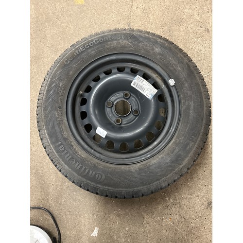 2087 - Vauxhall Corsa unused tyre 11m 185/70 R14