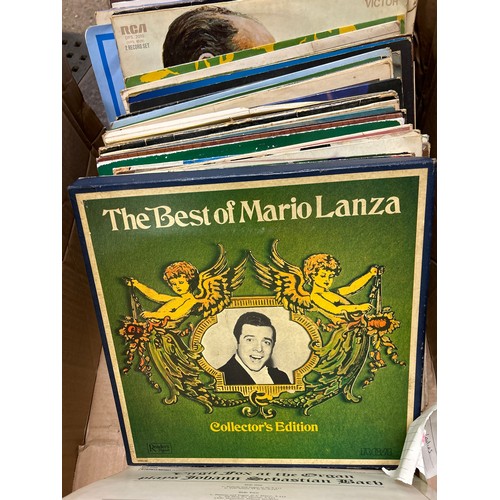 2131 - Box of records including Lionel Richie and Shirley Bassey