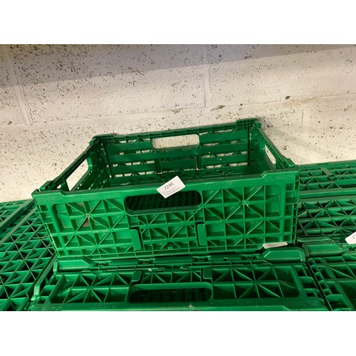 2205 - 10X green small, 40 x 30cm, stacking crates