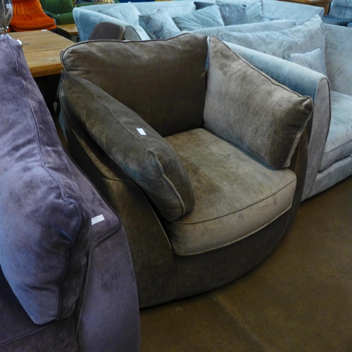 1321 - A Barker and Stonehouse Dolce mink upholstered swivel loveseat