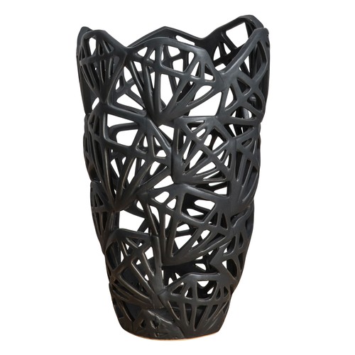 1388 - A black ceramic Jamba vase, H 27cms (505941339416418)   #