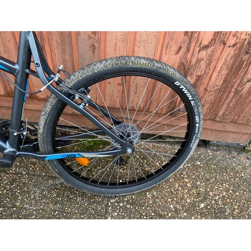 2397 - Aluminium B-Twin Rockrider gent's MTB/mountain bike/bicycle - Police repossession