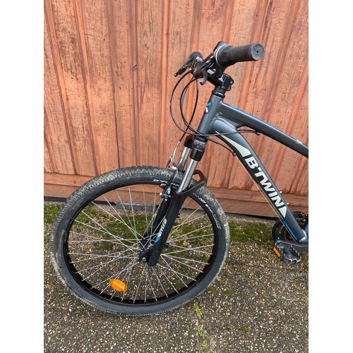 2397 - Aluminium B-Twin Rockrider gent's MTB/mountain bike/bicycle - Police repossession