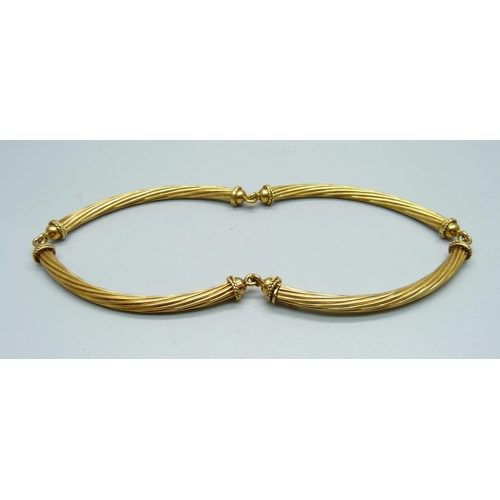 1073 - An 18ct gold Italian necklace, marked 18kt and 750 to clasp, 41.7g