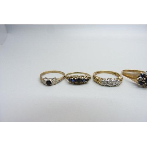 1101 - Five 9ct gold rings, 9.7g