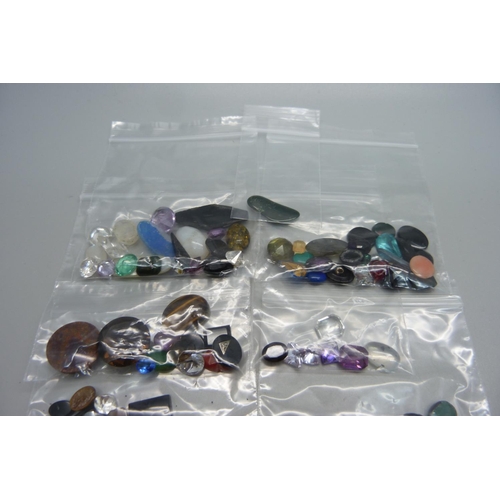 1161 - Unmounted gemstones