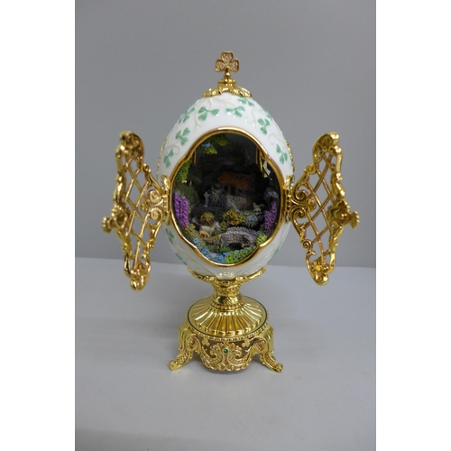 1168 - A Faberge Collection Emerald Isle egg, with papers