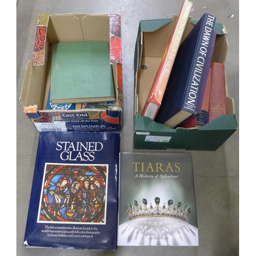 1204 - A collection of books, collectors guides, history books, etc. **PLEASE NOTE THIS LOT IS NOT ELIGIBLE... 