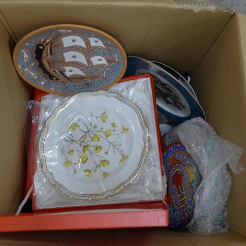 1226 - A collection of glassware, china, etc. **PLEASE NOTE THIS LOT IS NOT ELIGIBLE FOR POSTING AND PACKIN... 