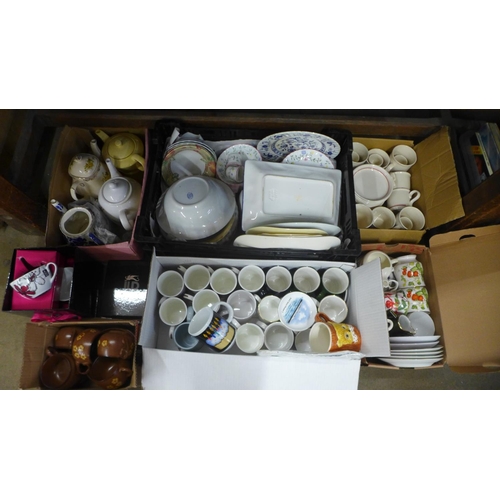 1230 - A collection of assorted china, mainly teaware, etc. **PLEASE NOTE THIS LOT IS NOT ELIGIBLE FOR POST... 