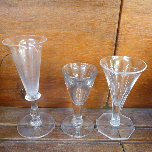 693 - A collection of circa 1800 and later glasses, eleven in total