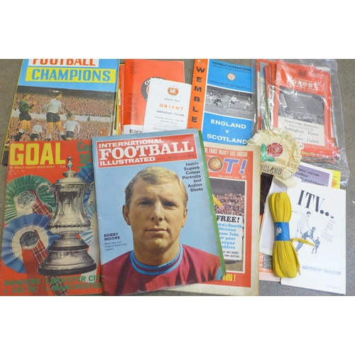 780 - A collection of early Nottingham Forest programmes including Wembley and other Wembley programmes an... 