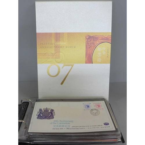 782 - Stamps:- Hong Kong 2007 Prestige stamp album and album of first day covers