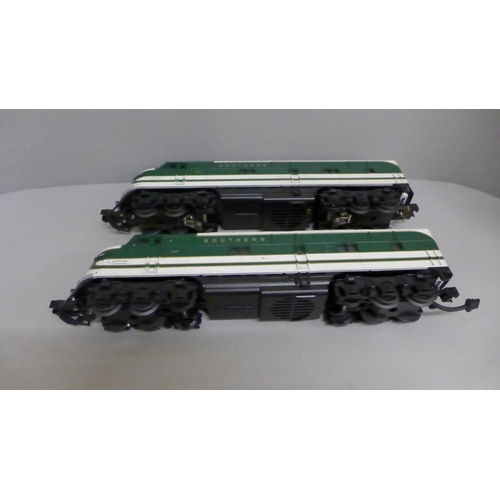 802 - An MTH/Rail King three-rail O gauge E-3 AA Diesel Engine set