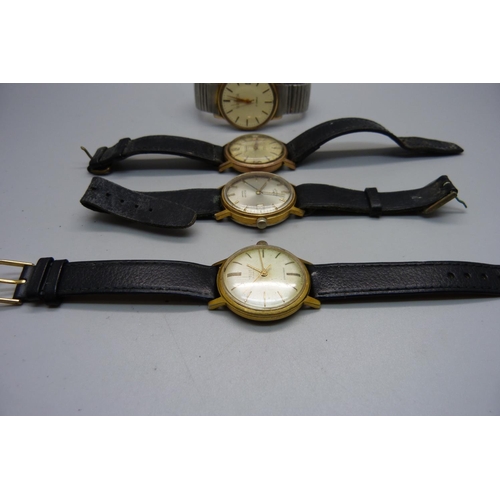 924 - A collection of gentleman's wristwatches