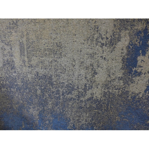 1536 - A blue and grey ground contemporary carpet (2m x 3m)