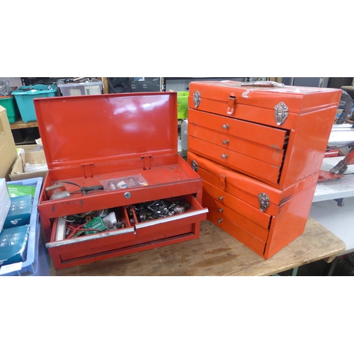 2143 - 3 Work chests (1 Clarke)