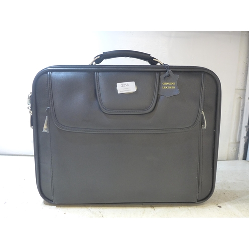 2254 - Genuine leather laptop bag