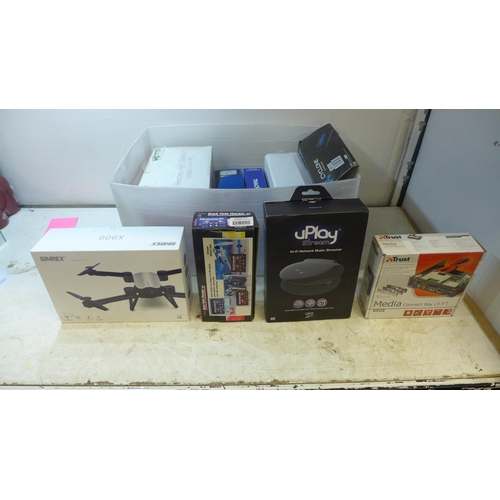 2257 - 8 Electrical items job lot: Simrex Drone, multi-media players, Streamgro HD PVR/hard drive recorder,... 