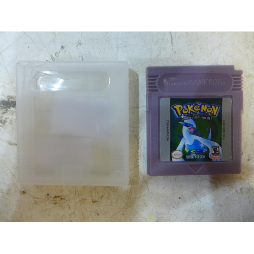 2300 - Pokemon Silver version Gameboy game