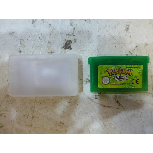 2301 - Pokemon Leaf Green Gameboy Advanced game