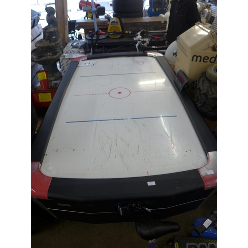 2418 - Full size air hockey table