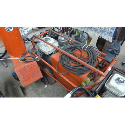 2447 - Haverhill Weldagen 200 amp generator mig-welder unit